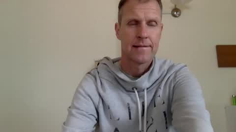 Snapshot of trebo00788 chatting on 02-09-25, 09:26 trebo00788 online show from 02-09-25, 09:26