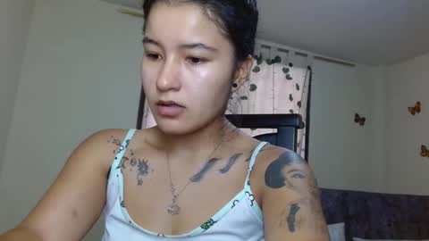 Snapshot of trebol_4 chatting on 01-08-26, 05:04 trebol_4 online show from 01-08-26, 05:04