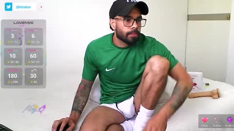 Hunter man online show from 02-17-26, 06:36