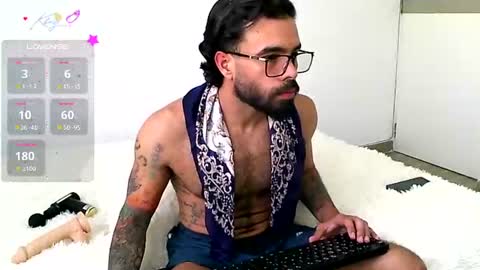 Hunter man online show from 06-29-26, 07:03