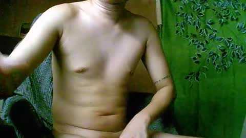 trebz_01 online show from 11-19-25, 04:51