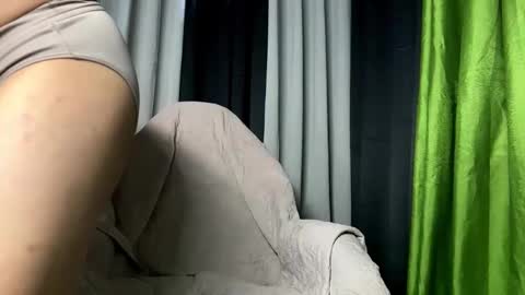 trebz_01 online show from 12-20-25, 08:32