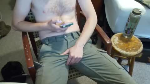 Snapshot of treehugger1711 chatting on 03-21-26, 10:35 treehugger1711 online show from 03-21-26, 10:35