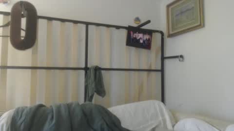 TreeHugger queer online show from 10-19-25, 01:23