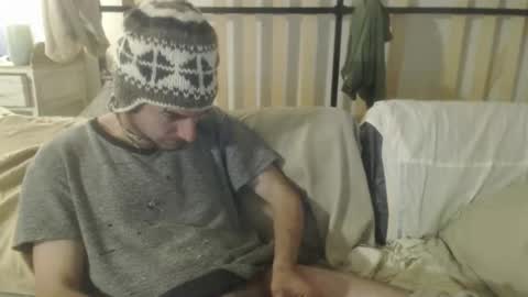 TreeHugger queer online show from 10-24-25, 06:10