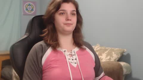 Snapshot of treejeanne chatting on 12-05-24, 12:08 TreeJeanne online show from 12-05-24, 12:08