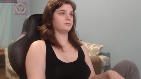 Snapshot of treejeanne chatting on 12-18-24, 02:06 TreeJeanne online show from 12-18-24, 02:06