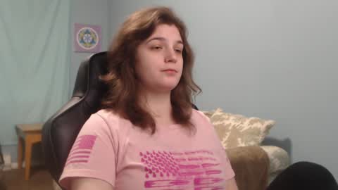 Snapshot of treejeanne chatting on 12-20-24, 05:29 TreeJeanne online show from 12-20-24, 05:29