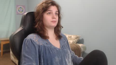 Snapshot of treejeanne chatting on 12-31-24, 10:34 TreeJeanne online show from 12-31-24, 10:34
