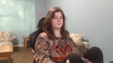 Snapshot of treejeanne chatting on 01-29-25, 11:35 TreeJeanne online show from 01-29-25, 11:35