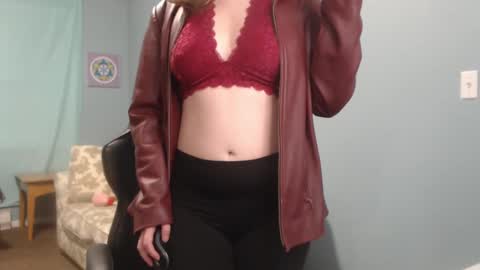 Snapshot of treejeanne chatting on 02-14-25, 12:09 TreeJeanne online show from 02-14-25, 12:09
