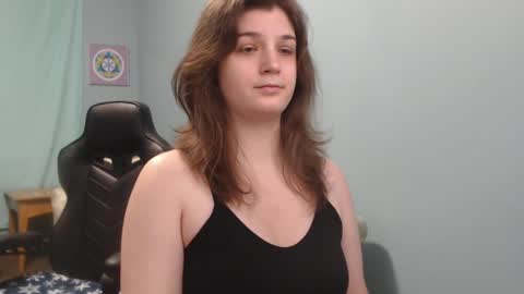 Snapshot of treejeanne chatting on 02-25-25, 10:04 TreeJeanne online show from 02-25-25, 10:04