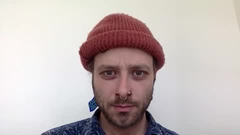 Snapshot of tremdave chatting on 05-27-26, 10:07 tremdave online show from 05-27-26, 10:07