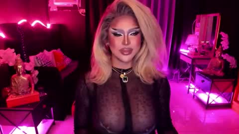 Jade online show from 10-15-25, 02:39