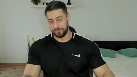 Snapshot of trentwest_ chatting on 12-03-24, 09:44 Trent online show from 12-03-24, 09:44