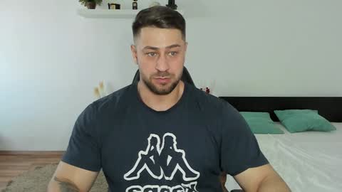 Snapshot of trentwest_ chatting on 12-20-24, 09:43 Trent online show from 12-20-24, 09:43