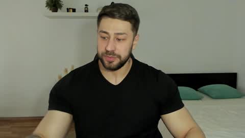 Snapshot of trentwest_ chatting on 02-07-25, 10:08 Trent online show from 02-07-25, 10:08