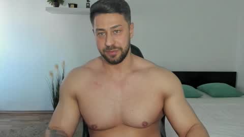 Snapshot of trentwest_ chatting on 02-19-25, 11:06 Trent online show from 02-19-25, 11:06