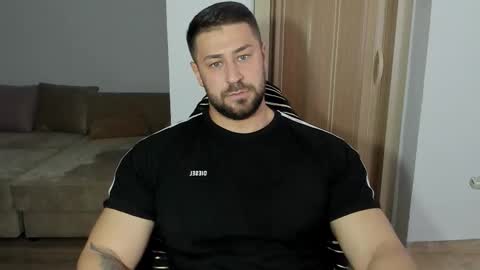 Snapshot of trentwest_ chatting on 09-20-25, 10:38 Trent online show from 09-20-25, 10:38