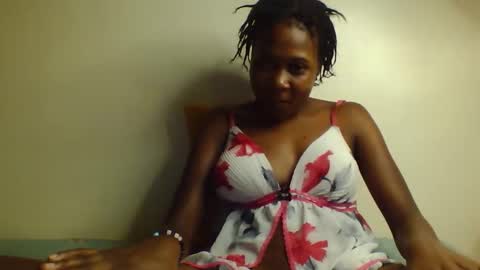 tresyamber online show from 05-08-26, 03:01
