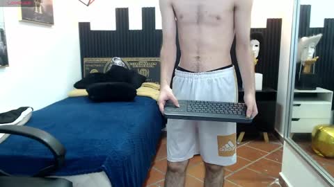 Snapshot of trevor_mob chatting on 06-05-26, 02:56 trevor_mob online show from 06-05-26, 02:56