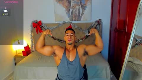 Snapshot of trevor_vinc chatting on 12-31-24, 12:46 trevor online show from 12-31-24, 12:46