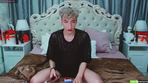 TrevorBenson online show from 11-09-25, 09:35