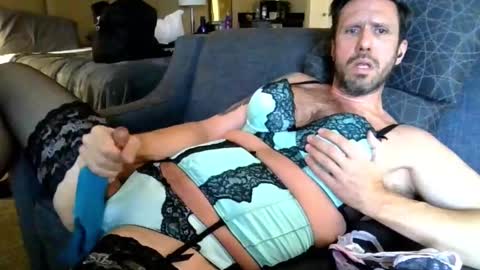 Snapshot of triciawu22 chatting on 01-03-25, 04:06 triciawu22 online show from 01-03-25, 04:06