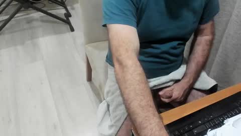 Snapshot of trickyhero chatting on 03-10-25, 04:38 trickyhero online show from 03-10-25, 04:38