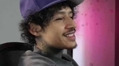 - trieone online show from 04-14-26, 03:18