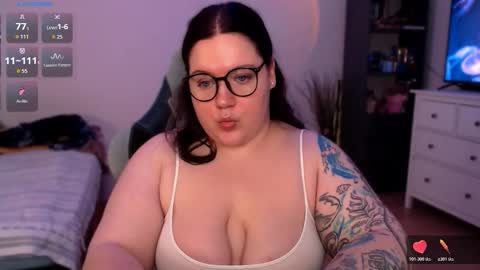 Tina online show from 11-06-25, 11:44