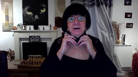 trinity1011 online show from 11-04-25, 07:29