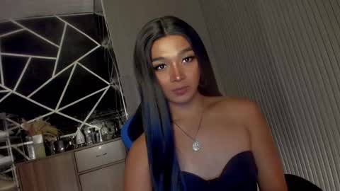 Ms Ella online show from 03-12-25, 05:28