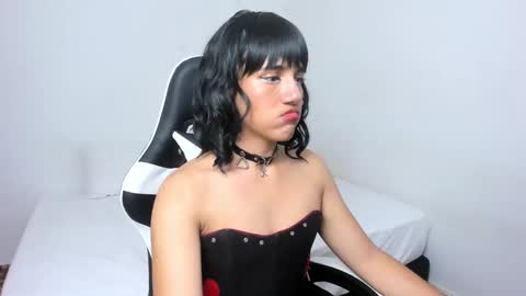 Triny online show from 01-22-25, 02:24