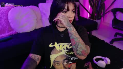 Val martinez  online show from 04-21-26, 02:51