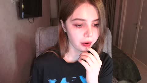 tripleprinces online show from 01-23-25, 05:42