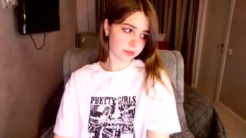 Snapshot of tripleprinces chatting on 01-14-26, 05:40 tripleprinces online show from 01-14-26, 05:40