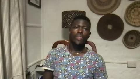 Trisboo5 online show from 12-15-24, 08:36