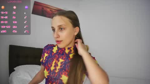 TrissyTerry online show from 07-08-26, 07:29