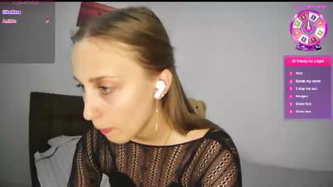TrissyTerry online show from 07-18-26, 08:45