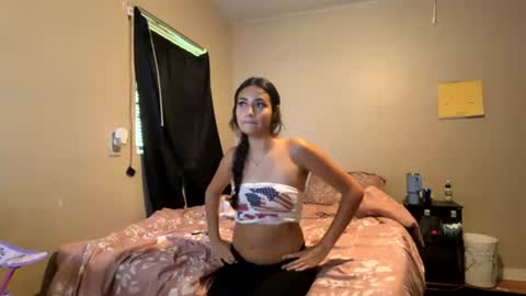 Snapshot of tristianmarie chatting on 07-30-26, 08:08 tristianmarie online show from 07-30-26, 08:08