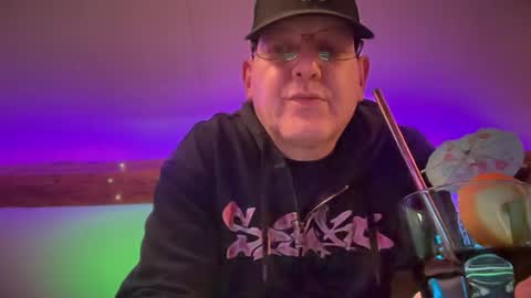 Triton online show from 04-21-26, 02:51