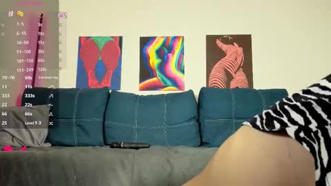 trixibell online show from 01-18-26, 05:11