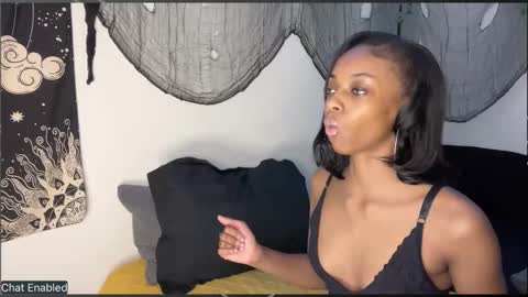 trixie_luv online show from 01-12-26, 03:28