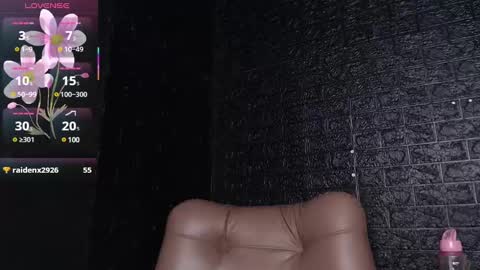 trixxiee_ online show from 02-25-25, 07:36