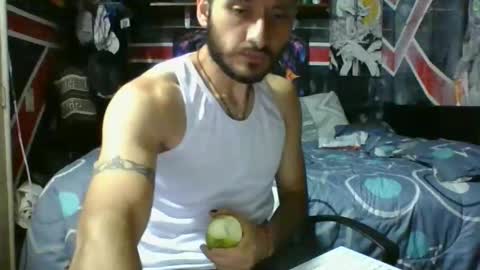 Snapshot of trizquelmen chatting on 06-06-26, 12:49 Andrew online show from 06-06-26, 12:49