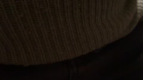 Snapshot of trobelle chatting on 05-05-26, 11:40 trobelle online show from 05-05-26, 11:40