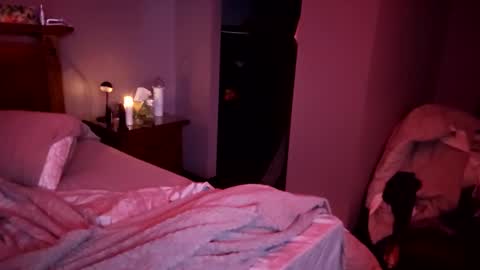 trojanswingers online show from 11-27-25, 09:44