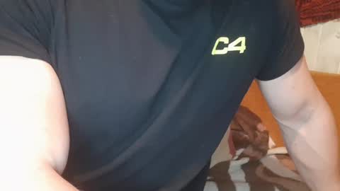 Snapshot of troncq chatting on 01-15-25, 04:54 Troncq online show from 01-15-25, 04:54