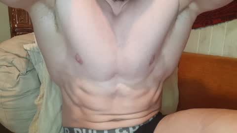 Snapshot of troncq chatting on 02-05-25, 11:55 Troncq online show from 02-05-25, 11:55